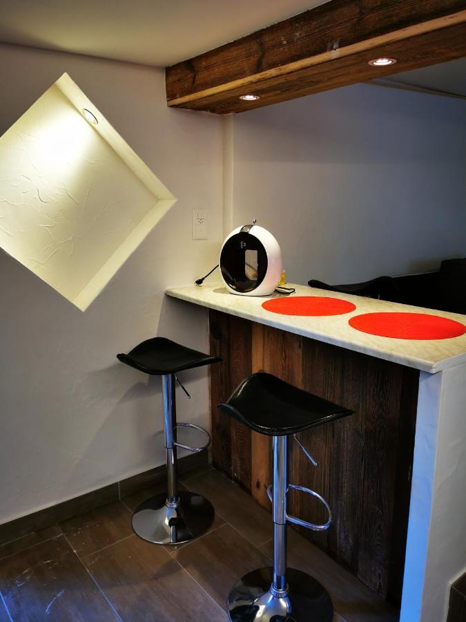 Joli Appartement Au Coeur Du Village Orsières Exteriör bild